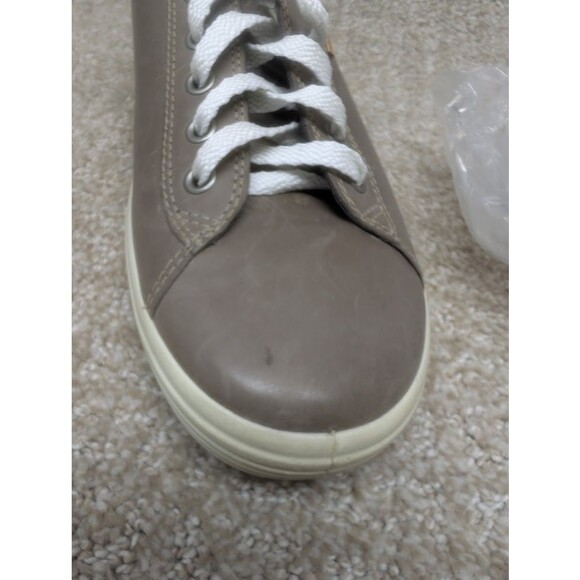 Ecco Casual Sneakers Womens Size 10.5 Mocha Casual Low Top Shoes Lace Up - Picture 13 of 15